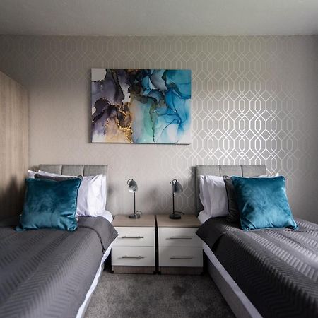 3 Bed Apartment - Perfect For Contractors Near Liverpool Airport Hale  Εξωτερικό φωτογραφία
