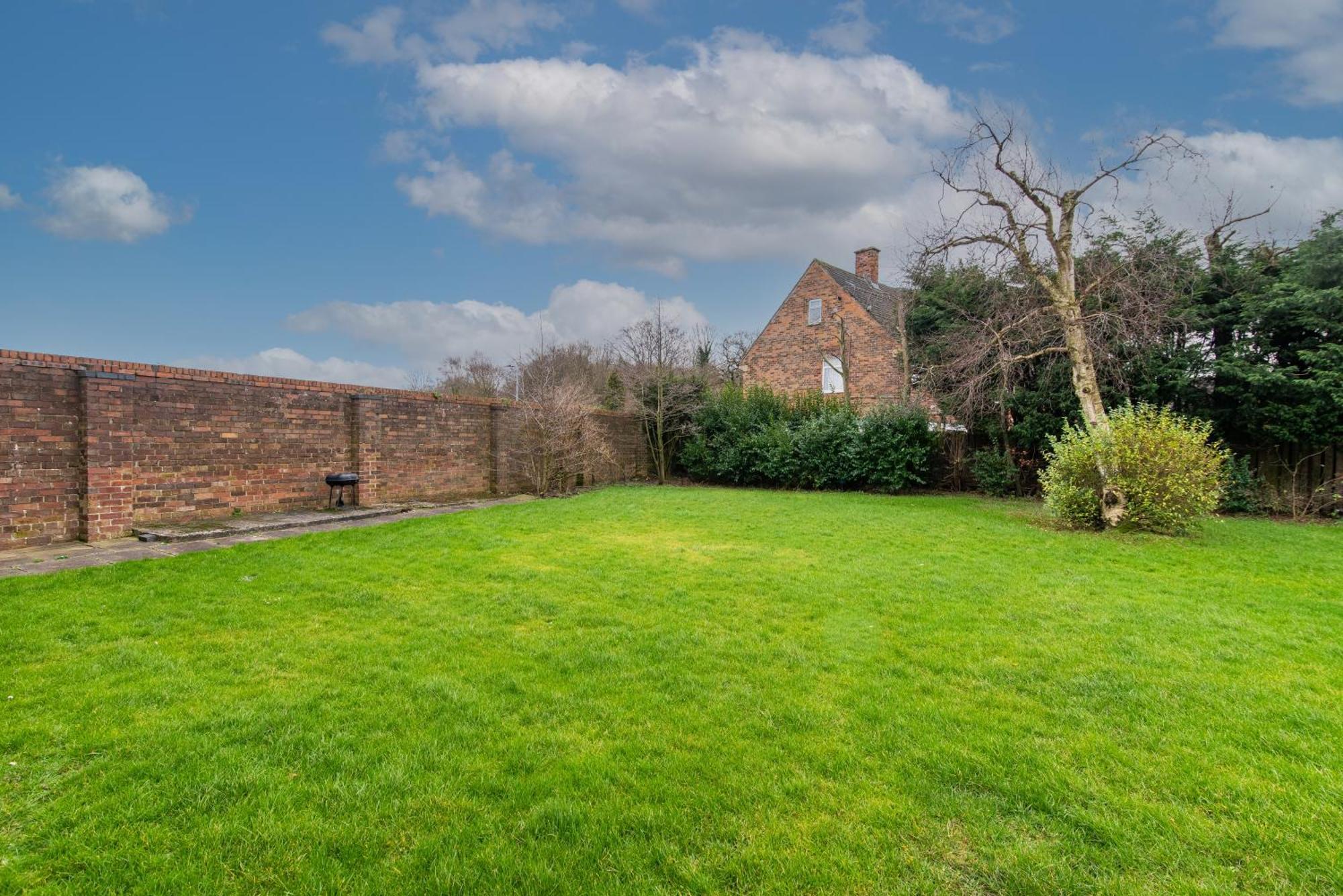 3 Bed Apartment - Perfect For Contractors Near Liverpool Airport Hale  Εξωτερικό φωτογραφία