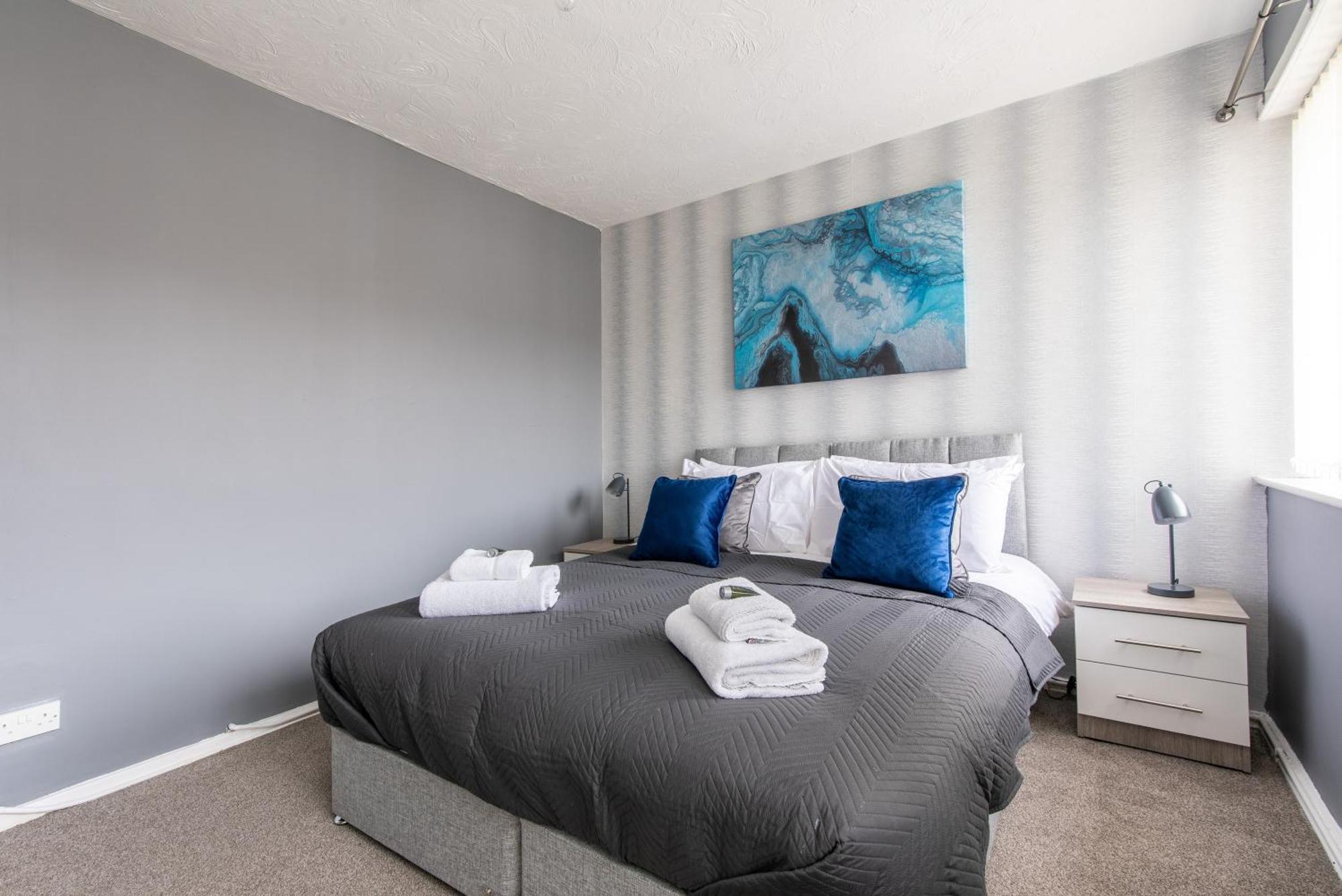 3 Bed Apartment - Perfect For Contractors Near Liverpool Airport Hale  Εξωτερικό φωτογραφία